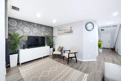 2276 Discovery Circle W #2276, Deerfield Beach, FL 33442 - Photo 5