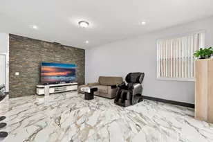 18982 Adagio Dr, Boca Raton, FL 33498 - Photo 5
