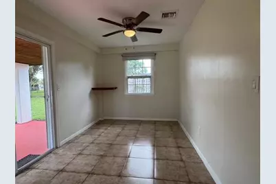 8306 NW 74th Terrace, Tamarac, FL 33321 - Photo 25