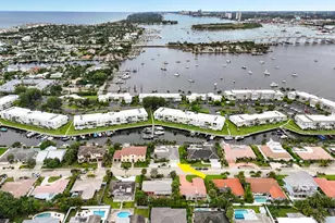 1091 Singer Dr, Singer Island, FL 33404 - Photo 43