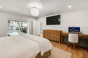 1091 Singer Dr, Singer Island, FL 33404 - Photo 19
