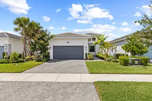 15860 Key Biscayne Ln, The Acreage, FL 33470 - Photo 1