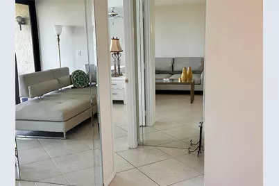 14 Royal Palm Way #605, Boca Raton, FL 33432 - Photo 17