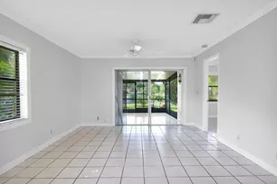 5171 Tennis Ln, Delray Beach, FL 33484 - Photo 7