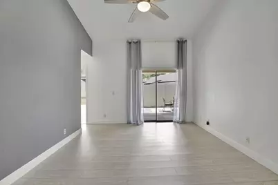 9341 Chelsea Drive S, Plantation, FL 33324 - Photo 7