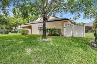 9341 Chelsea Drive S, Plantation, FL 33324 - Photo 27