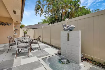9341 Chelsea Drive S, Plantation, FL 33324 - Photo 11