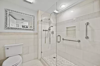 526 Oak Harbour Drive #526, Juno Beach, FL 33408 - Photo 23