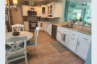 113 E Harbor Drive, Vero Beach, FL 32960 - Photo 11