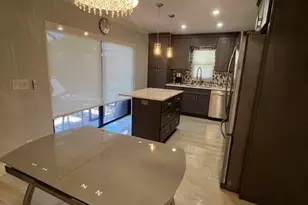 7542 Courtyard Run E, Boca Raton, FL 33433 - Photo 5
