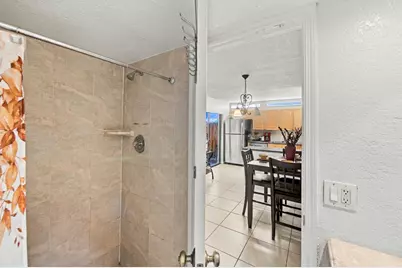 159 Lake Arbor Drive, Palm Springs, FL 33461 - Photo 15