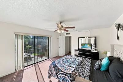 159 Lake Arbor Drive, Palm Springs, FL 33461 - Photo 17
