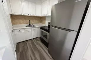 844 NE 17th Way, Fort Lauderdale, FL 33304 - Photo 3