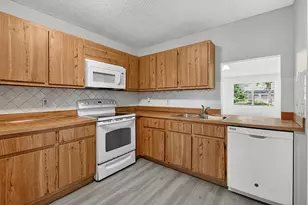 72 Conaskonk Cir, Royal Palm Beach, FL 33411 - Photo 9