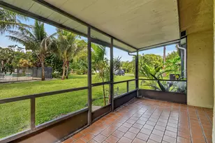 72 Conaskonk Cir, Royal Palm Beach, FL 33411 - Photo 47