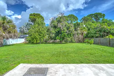 2351 SE Fruit Avenue, Port Saint Lucie, FL 34952 - Photo 25
