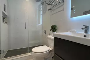 10114 SW 20th St, Miami, FL 33165 - Photo 5