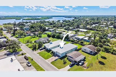 962 SW 27th Street, Palm City, FL 34990 - Photo 39