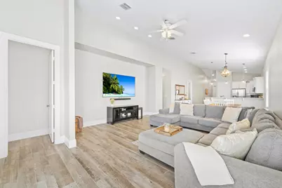 962 SW 27th Street, Palm City, FL 34990 - Photo 13