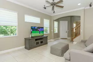 4655 Cadiz Cir, Palm Beach Gardens, FL 33418 - Photo 9