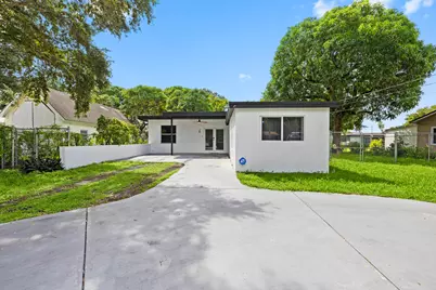 28 NE 165th Street, Miami, FL 33162 - Photo 1