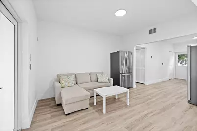 28 NE 165th Street, Miami, FL 33162 - Photo 23