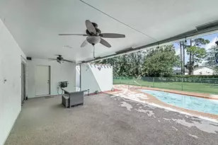 102 Sevilla Ave, Royal Palm Beach, FL 33411 - Photo 47