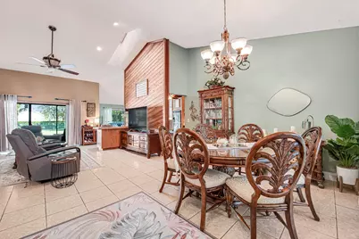 102 Sevilla Avenue, Royal Palm Beach, FL 33411 - Photo 11