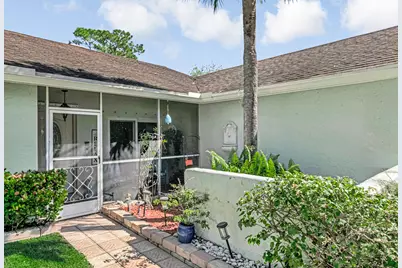 102 Sevilla Avenue, Royal Palm Beach, FL 33411 - Photo 5