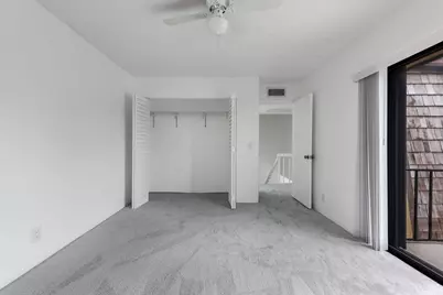 124 Lake Arbor Drive, Palm Springs, FL 33461 - Photo 21