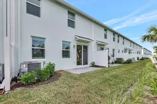 5764 SE Edgewater Cir, Stuart, FL 34997 - Photo 27