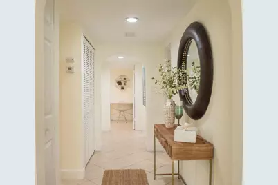129 E Hart Street, Lantana, FL 33462 - Photo 15