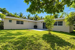 639 Madeline Ct, West Palm Beach, FL 33413 - Photo 31