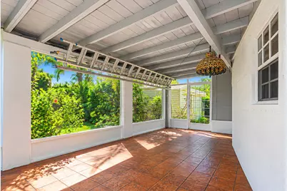 639 Madeline Court, West Palm Beach, FL 33413 - Photo 7