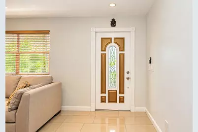 639 Madeline Court, West Palm Beach, FL 33413 - Photo 11