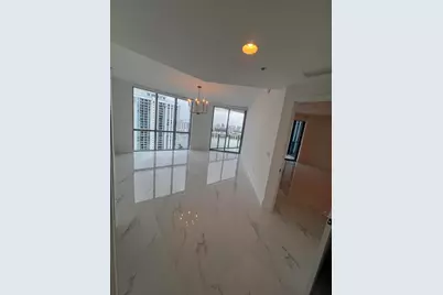 17111 Biscayne Boulevard #1903, North Miami Beach, FL 33160 - Photo 11