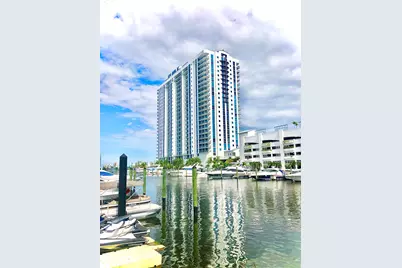 17111 Biscayne Boulevard #1903, North Miami Beach, FL 33160 - Photo 1