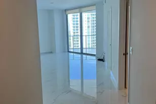 17111 Biscayne Blvd, North Miami Beach, FL 33160 - Photo 7