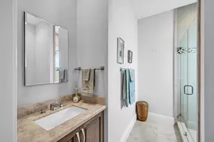 1900 Marietta Dr, Fort Lauderdale, FL 33316 - Photo 41