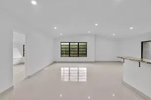 17551 NE 5th Ave, North Miami Beach, FL 33162 - Photo 9