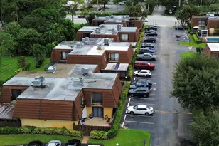 4171 Turnberry Cir, Lake Worth, FL 33467 - Photo 3