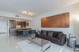 475 Brickell Ave, Miami, FL 33131 - Photo 17