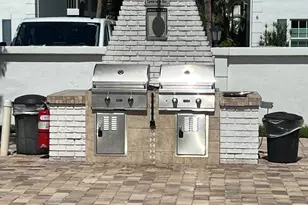 2271 NE 68th St, Fort Lauderdale, FL 33308 - Photo 21