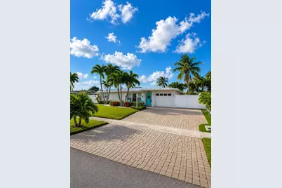 918 SE 15th Court, Deerfield Beach, FL 33441 - Photo 1