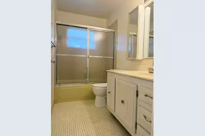630 Marlboro Oval #B, Lake Worth, FL 33467 - Photo 11