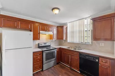 1794 NW 55th Avenue #203, Lauderhill, FL 33313 - Photo 5
