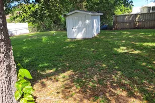 2911 SW Lucerne St, Port Saint Lucie, FL 34953 - Photo 7