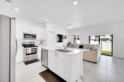 20357 NW 4th Path, Miami Gardens, FL 33169 - Photo 11