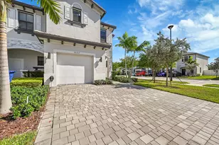 20357 NW 4th Path, Miami Gardens, FL 33169 - Photo 9