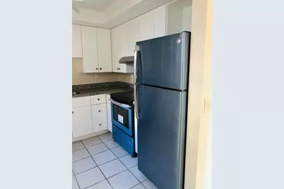 437 Burgundy J N #437, Delray Beach, FL 33484 - Photo 3